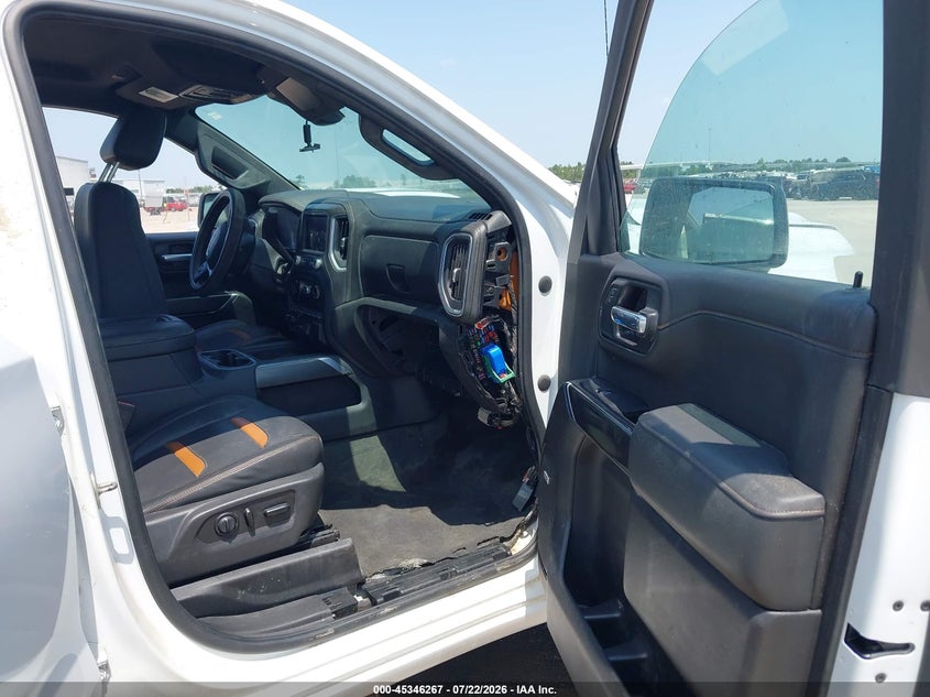 2021 Gmc SIERRA VIN 3GTU9EET4MG185579 IAAI salvage auction — WATER/FLOOD, Salvage Title, sold $5,300 on 2026-10-05 (photo 5)