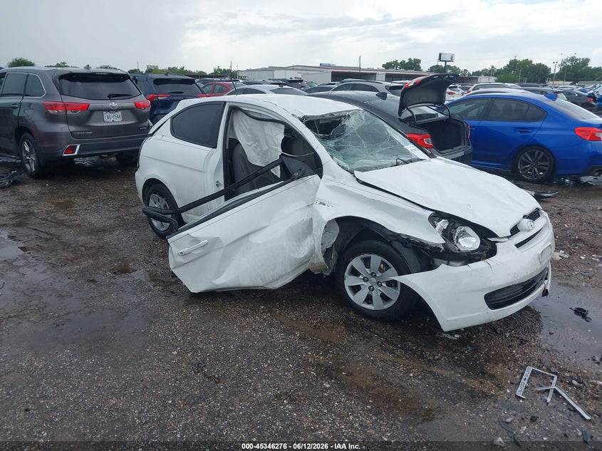 2010 Hyundai Accent VIN KMHCM3AC8AU174366 IAAI salvage auction — ROLLOVER, Salvage (Texas), sold $250 on 2026-07-15 (photo 1)