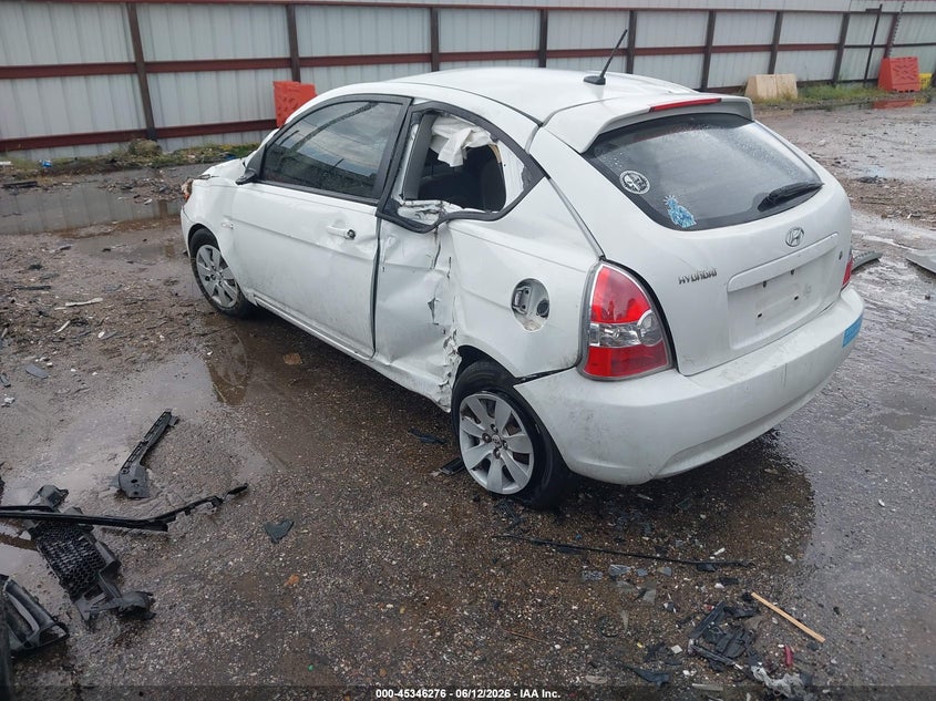 2010 Hyundai Accent VIN KMHCM3AC8AU174366 IAAI salvage auction — ROLLOVER, Salvage (Texas), sold $250 on 2026-07-15 (photo 3)