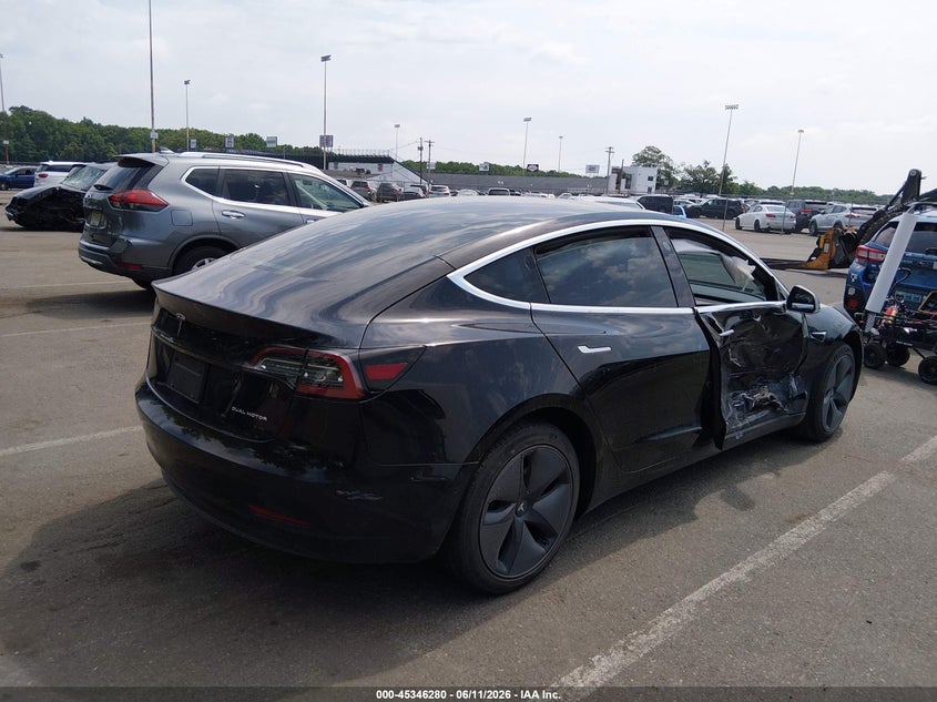 2020 Tesla Model 3 VIN 5YJ3E1EB1LF734795 IAAI salvage auction — SIDE, Salvage (New Jersey), sold $8,100 on 2026-08-01 (photo 4)