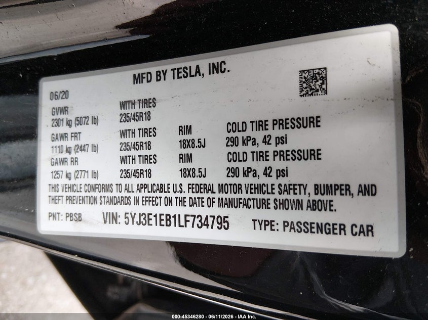 2020 Tesla Model 3 VIN 5YJ3E1EB1LF734795 IAAI salvage auction — SIDE, Salvage (New Jersey), sold $8,100 on 2026-08-01 (photo 9)