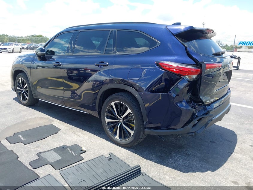 2022 Toyota Highlander VIN 5TDLZRAH5NS138682 IAAI salvage auction — LEFT REAR, Salvage Title, sold $16,000 on 2026-07-30 (photo 3)
