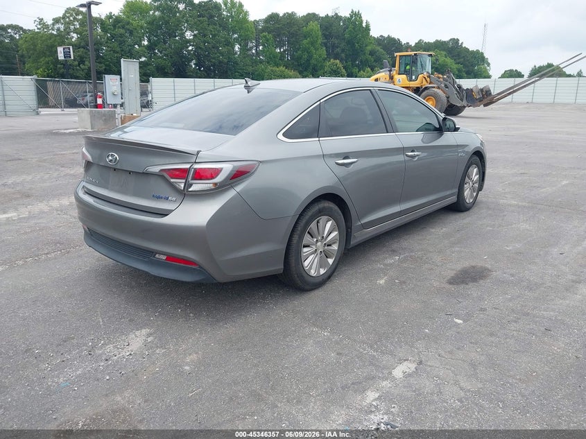2017 Hyundai VIN KMHE24L16HA059762 IAAI salvage auction — NORMAL WEAR, Salvage (Texas), sold $425 on 2026-07-29 (photo 4)