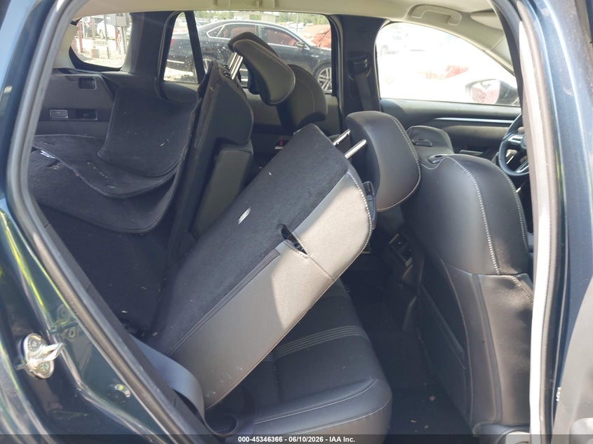 2025 Mazda Cx-50 VIN 7MMVABBM1SN371883 IAAI salvage auction — REAR END, Salvage Title, sold $25 on 2026-07-29 (photo 8)