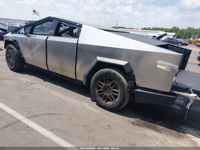 2025 Tesla Cybertruck VIN 7G2CEHED0SA071982 IAAI salvage auction — FRONT & REAR, Salvage (North Carolina), sold $20,200 on 2026-07-30 (photo 3)