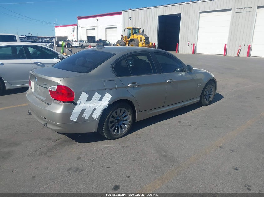 2009 BMW 3 series VIN WBAPK73559A450577 IAAI salvage auction — REAR END, Salvage (Idaho), sold $300 on 2026-07-30 (photo 4)
