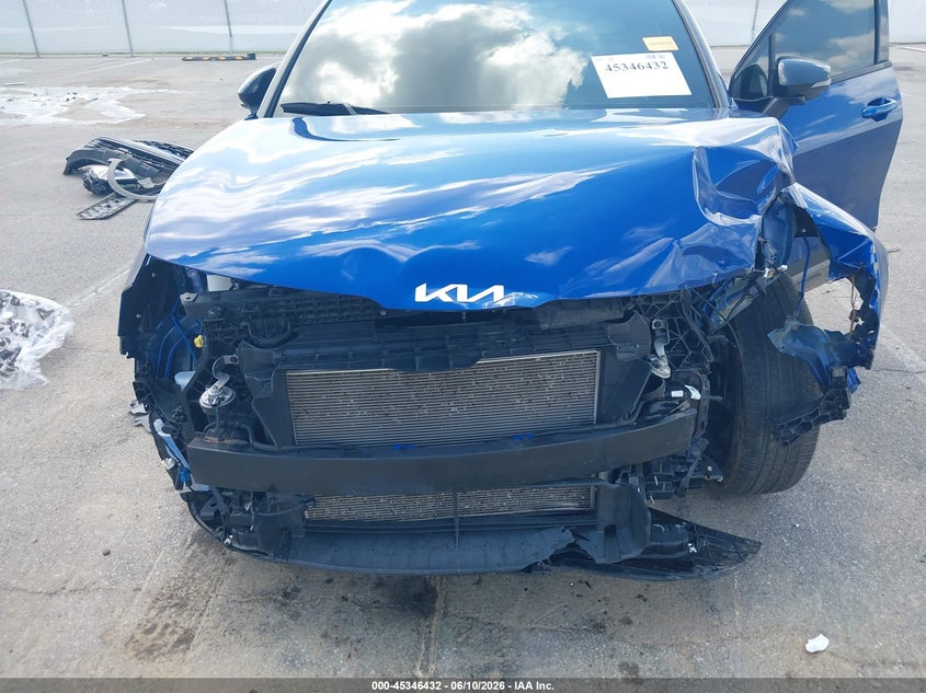 2023 Kia Sportage VIN 5XYK6CAF8PG128857 IAAI salvage auction — FRONT END, Salvage (Kentucky), sold $4,650 on 2026-08-01 (photo 6)