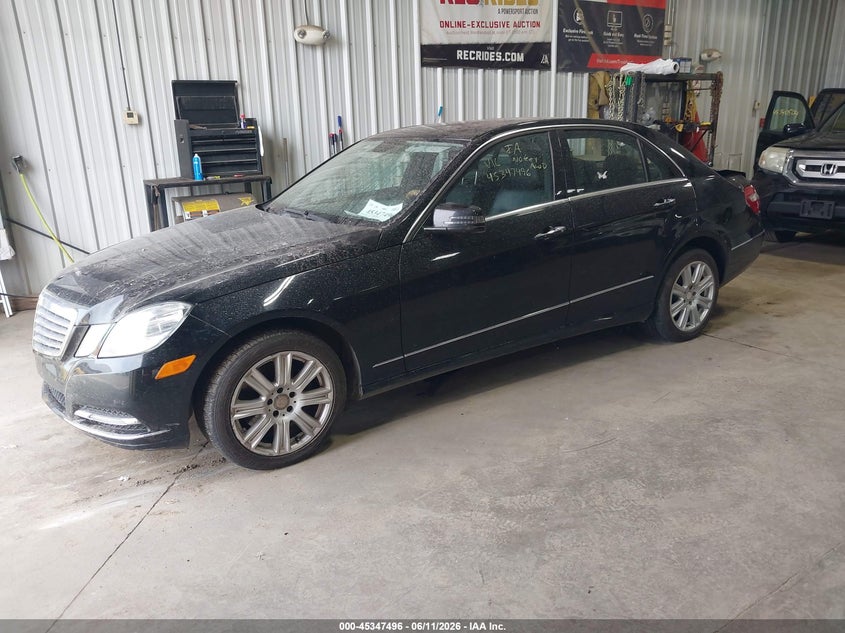 2013 Mercedes-benz VIN WDDHF8JB1DA755986 IAAI salvage auction — STORM DAMAGE, Salvage (North Dakota), sold $375 on 2026-07-30 (photo 2)