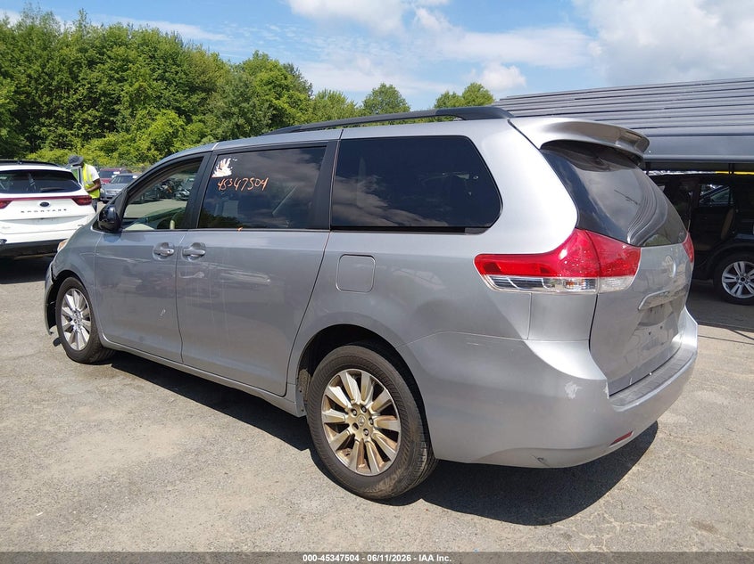 2013 Toyota Sienna VIN 5TDJK3DC0DS065888 IAAI salvage auction — RIGHT FRONT, Mv-907A (New York), sold $1,450 on 2026-07-30 (photo 3)
