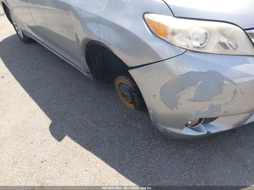 2013 Toyota Sienna VIN 5TDJK3DC0DS065888 IAAI salvage auction — RIGHT FRONT, Mv-907A (New York), sold $1,450 on 2026-07-30 (photo 6)