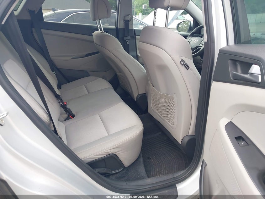2017 Hyundai Tucson VIN KM8J33A43HU434914 IAAI salvage auction — NORMAL WEAR, Repossession Paperwork (Georgia), sold $3,850 on 2026-07-08 (photo 8)