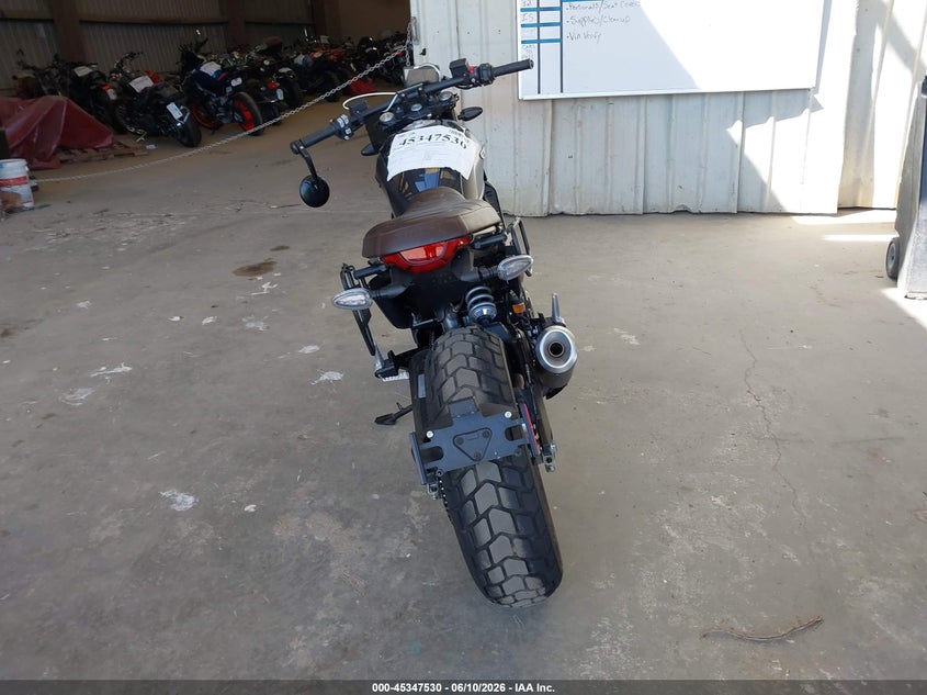 2025 Ducati Scrambler VIN ZDMKAT3M9SB008597 IAAI salvage auction — RIGHT SIDE, Wait Title, sold $1,900 on 2026-09-03 (photo 6)