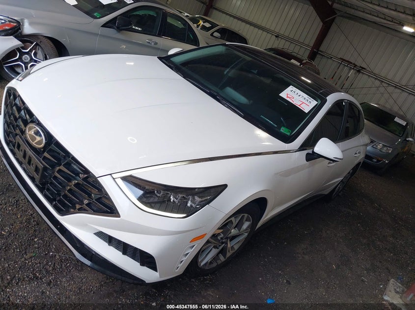 2023 Hyundai Sonata VIN KMHL14JA1PA329444 IAAI salvage auction — RIGHT SIDE, Wait Title, sold $7,600 on 2026-08-20 (photo 2)