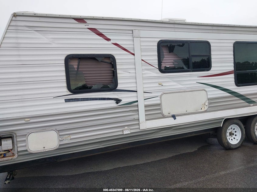 2007 Forest river Cherokee VIN 4X4TCKD227Y105043 IAAI salvage auction — SIDE, Salvage (Indiana), sold $1,200 on 2026-07-08 (photo 6)