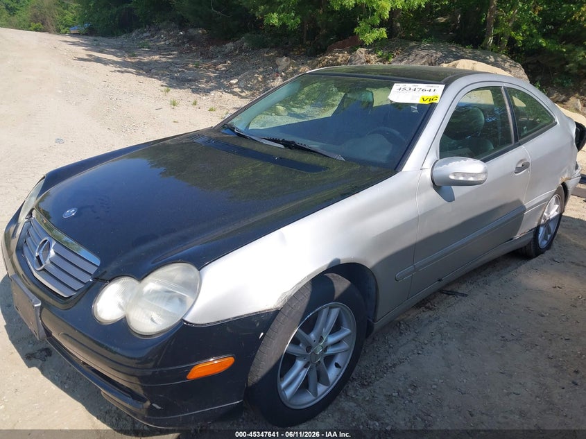 2003 Mercedes-benz C-klasse VIN WDBRN40J93A388321 IAAI salvage auction — REAR END, Salvage (Massachusetts), sold $100 on 2026-07-21 (photo 2)