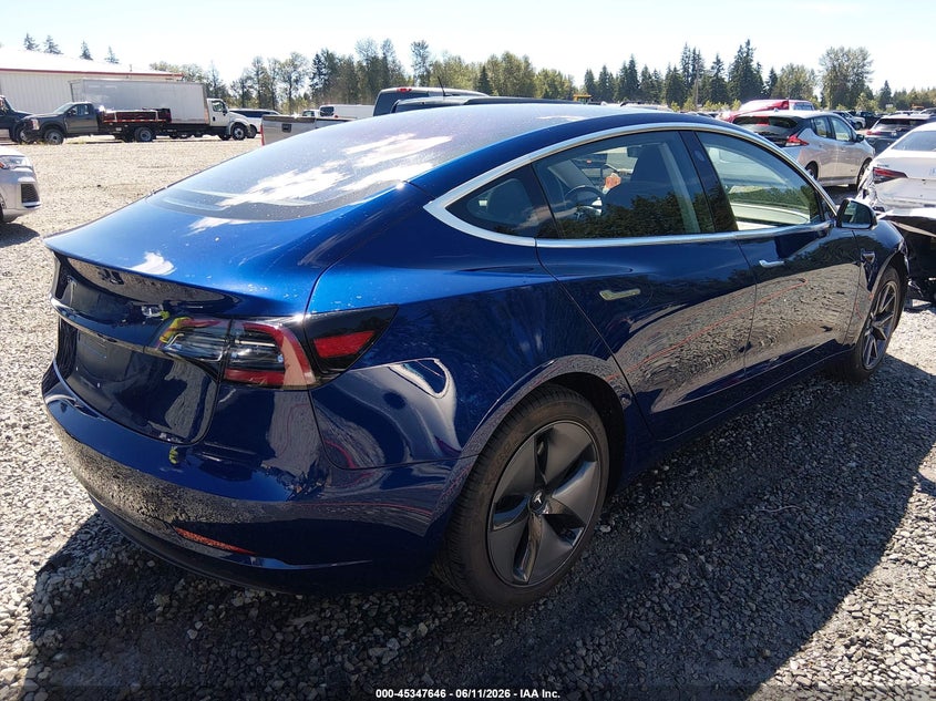 2018 Tesla Model 3 VIN 5YJ3E1EA5JF019443 IAAI salvage auction — RIGHT FRONT, Salvage Title, sold $8,600 on 2026-07-29 (photo 4)