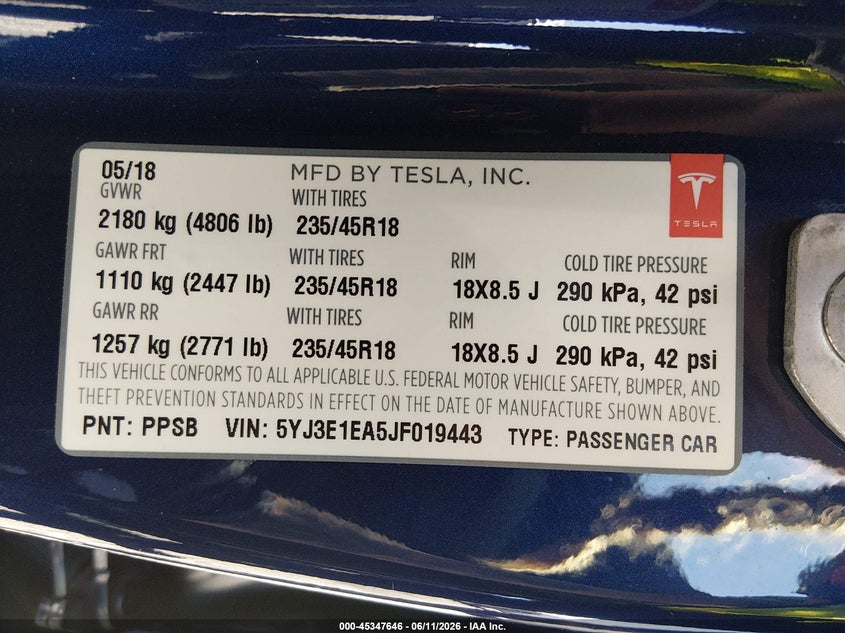 2018 Tesla Model 3 VIN 5YJ3E1EA5JF019443 IAAI salvage auction — RIGHT FRONT, Salvage Title, sold $8,600 on 2026-07-29 (photo 9)