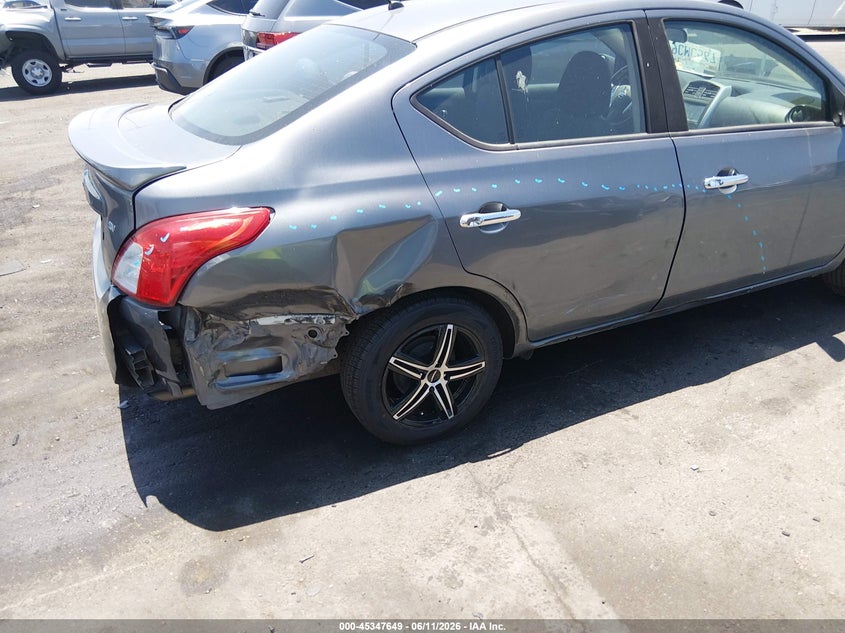 2019 Nissan Versa VIN 3N1CN7AP6KL880391 IAAI salvage auction — SIDE, Salvage Title, sold $1,100 on 2026-07-31 (photo 6)