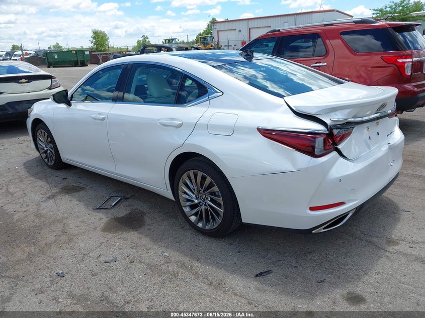 2025 Lexus ES VIN 58AFZ1B18SU218313 IAAI salvage auction — REAR END, Salvage Title, sold $38,250 on 2026-07-30 (photo 3)