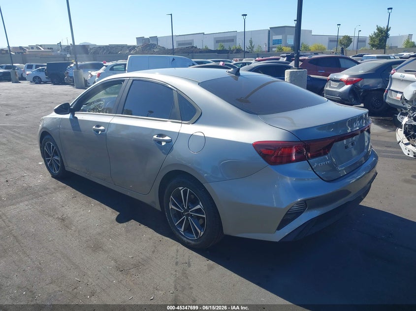 2023 Kia Forte VIN 3KPF24AD2PE506654 IAAI salvage auction — RIGHT SIDE, Salvage Certificate (California), sold $4,025 on 2026-07-10 (photo 3)