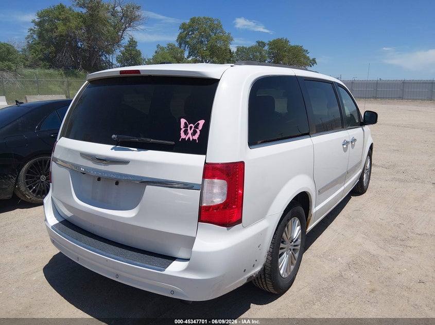 2015 Chrysler Town & country VIN 2C4RC1CG7FR611056 IAAI salvage auction — NORMAL WEAR, Salvage Title, sold $925 on 2026-07-23 (photo 4)