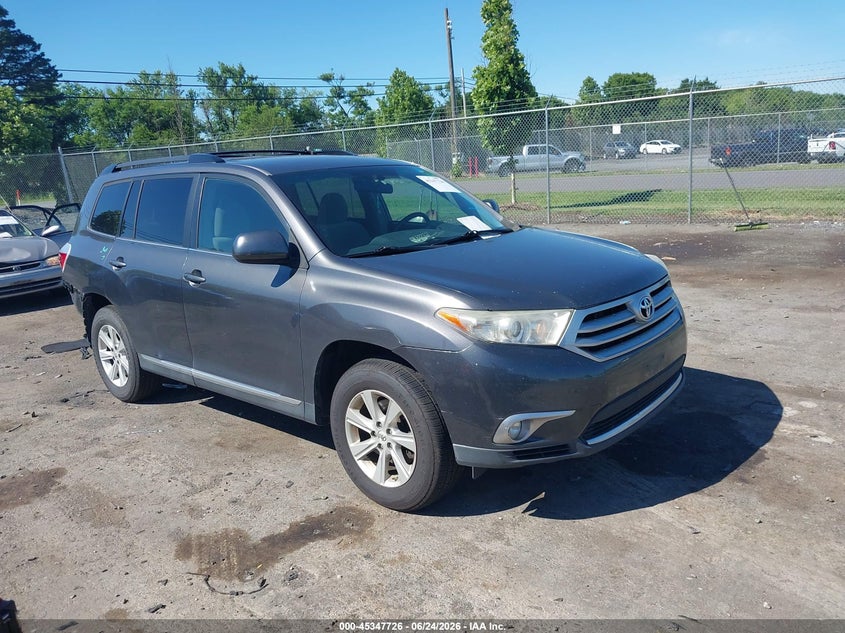 2011 Toyota Highlander VIN 5TDBK3EH3BS044397 IAAI salvage auction — REAR END, Clear (Virginia), sold $2,650 on 2026-07-21 (photo 1)
