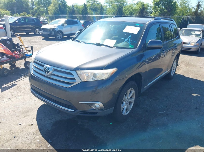 2011 Toyota Highlander VIN 5TDBK3EH3BS044397 IAAI salvage auction — REAR END, Clear (Virginia), sold $2,650 on 2026-07-21 (photo 2)