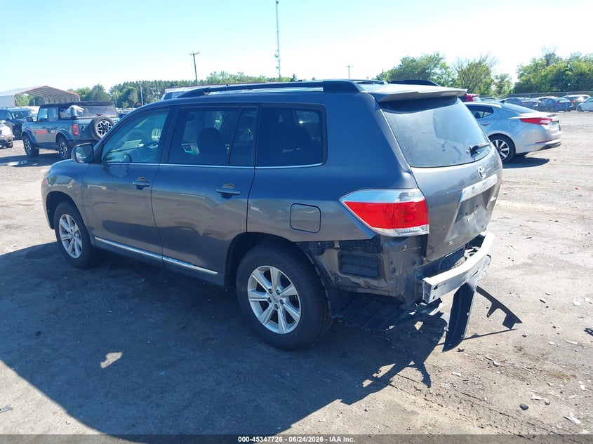 2011 Toyota Highlander VIN 5TDBK3EH3BS044397 IAAI salvage auction — REAR END, Clear (Virginia), sold $2,650 on 2026-07-21 (photo 3)