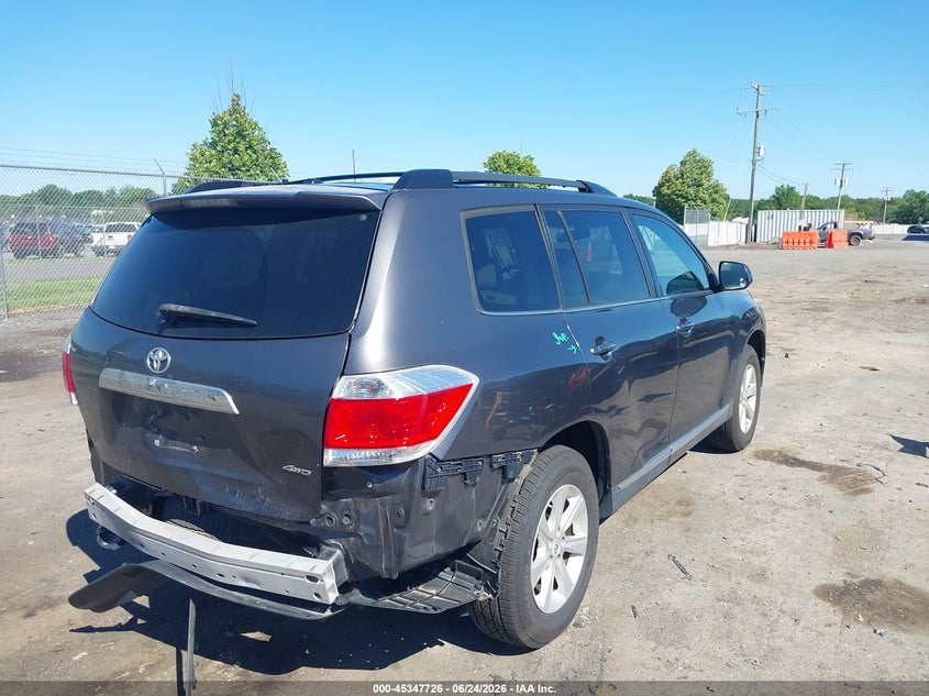 2011 Toyota Highlander VIN 5TDBK3EH3BS044397 IAAI salvage auction — REAR END, Clear (Virginia), sold $2,650 on 2026-07-21 (photo 4)