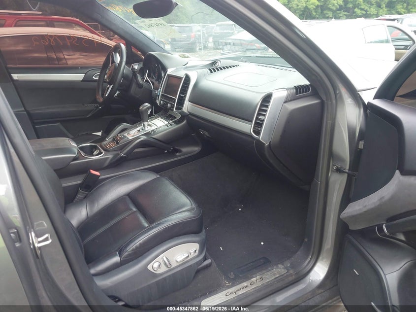 2016 Porsche Cayenne VIN WP1AD2A25GLA77538 IAAI salvage auction — FRONT END, Mv-907A (New York), sold $3,750 on 2026-08-11 (photo 5)
