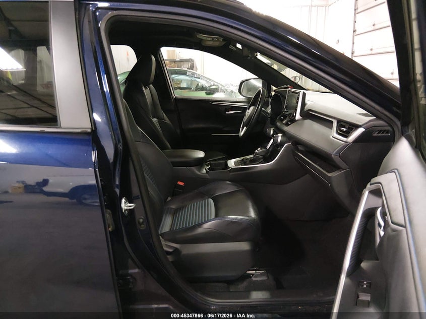 2019 Toyota Rav 4 VIN JTMEWRFV1KD511191 IAAI salvage auction — FRONT END, Salvage (Iowa), sold $9,550 on 2026-07-14 (photo 5)