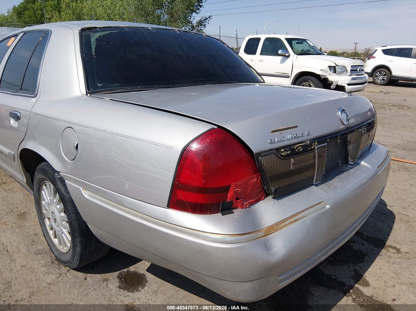 2007 Mercury Grand marquis VIN 2MEFM75VX7X626208 IAAI salvage auction — BIOHAZARD/CHEMICAL, Nrc Lienholder Repossession Paperwork (New Mexico), sold $25 on 2026-07-27 (photo 6)