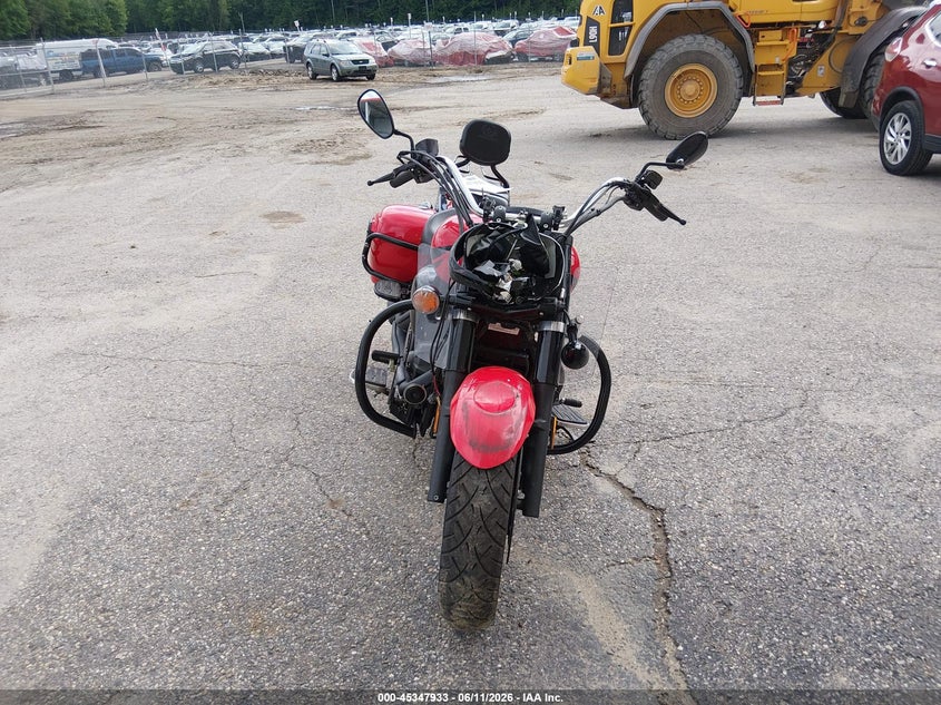 2015 Yamaha VIN JYAVP32E6FA006136 IAAI salvage auction — FRONT END, Salvage (Maine), sold $1,700 on 2026-08-21 (photo 5)