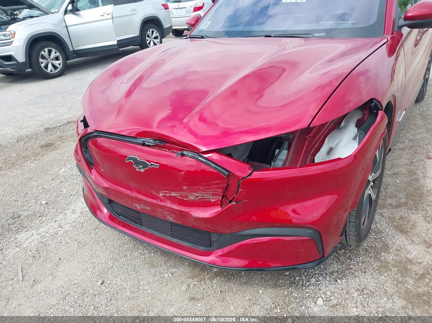 2021 Ford Mustang mach-e VIN 3FMTK3SU6MMA01984 IAAI salvage auction — FRONT & REAR, Salvage Title, sold $10,450 on 2026-08-27 (photo 6)