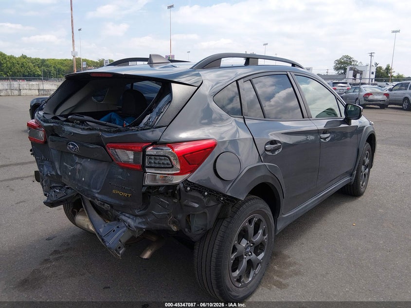 2022 Subaru Xv VIN JF2GTHRC5NH254427 IAAI salvage auction — REAR END, Salvage (Arizona), sold $4,200 on 2026-07-27 (photo 4)