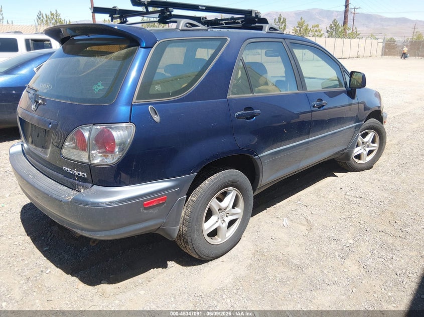 2001 Lexus Rx VIN JTJHF10U110183983 IAAI salvage auction — NORMAL WEAR, Regular (Nevada), sold $475 on 2026-07-10 (photo 4)