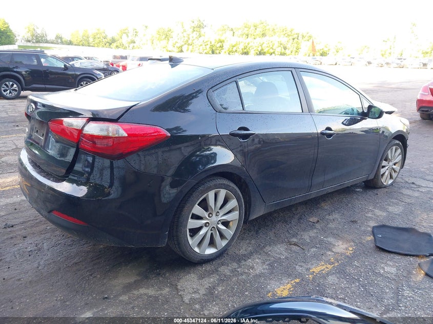 2016 Kia Forte VIN KNAFK4A6XG5477673 IAAI salvage auction — FRONT END, Clear (Michigan), sold $225 on 2026-07-27 (photo 4)
