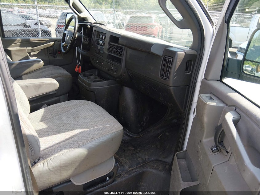 2019 Chevrolet Express VIN 1GCWGAFP2K1280436 IAAI salvage auction — NORMAL WEAR, Clear (Connecticut), sold $6,150 on 2026-07-08 (photo 1)