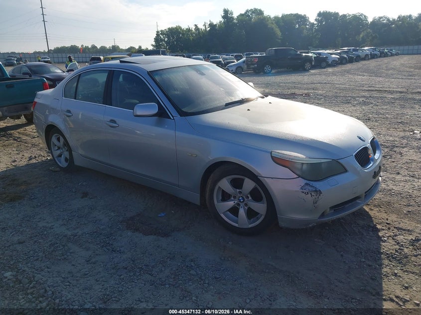 2007 BMW 5er VIN WBANE53517CW66608 IAAI salvage auction — NORMAL WEAR, Clear (Georgia), sold $400 on 2026-07-13 (photo 1)