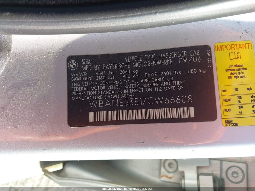 2007 BMW 5er VIN WBANE53517CW66608 IAAI salvage auction — NORMAL WEAR, Clear (Georgia), sold $400 on 2026-07-13 (photo 9)