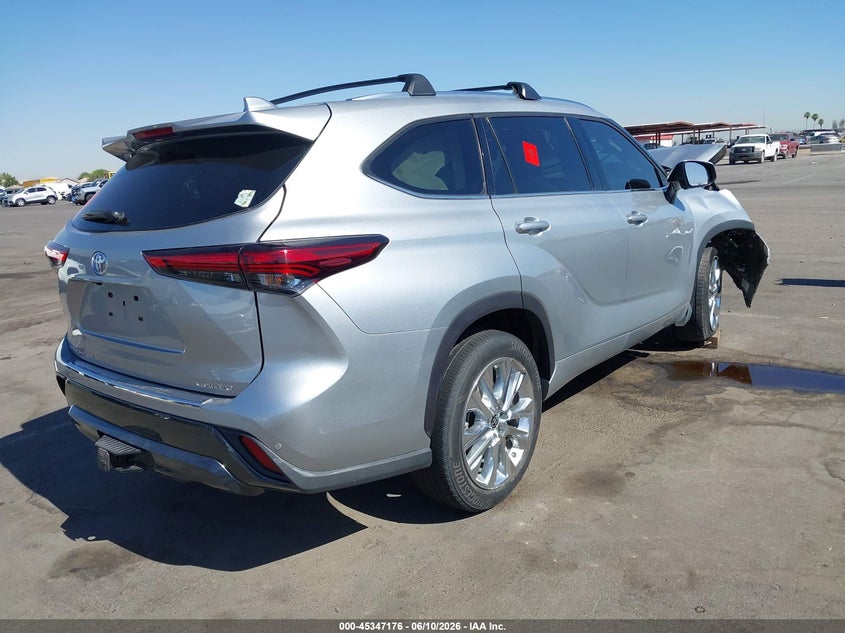 2022 Toyota Highlander VIN 5TDYZRAH1NS091205 IAAI salvage auction — FRONT END, Salvage Title, sold $12,100 on 2026-07-21 (photo 4)