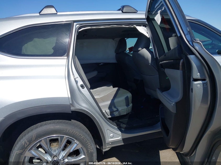 2022 Toyota Highlander VIN 5TDYZRAH1NS091205 IAAI salvage auction — FRONT END, Salvage Title, sold $12,100 on 2026-07-21 (photo 8)