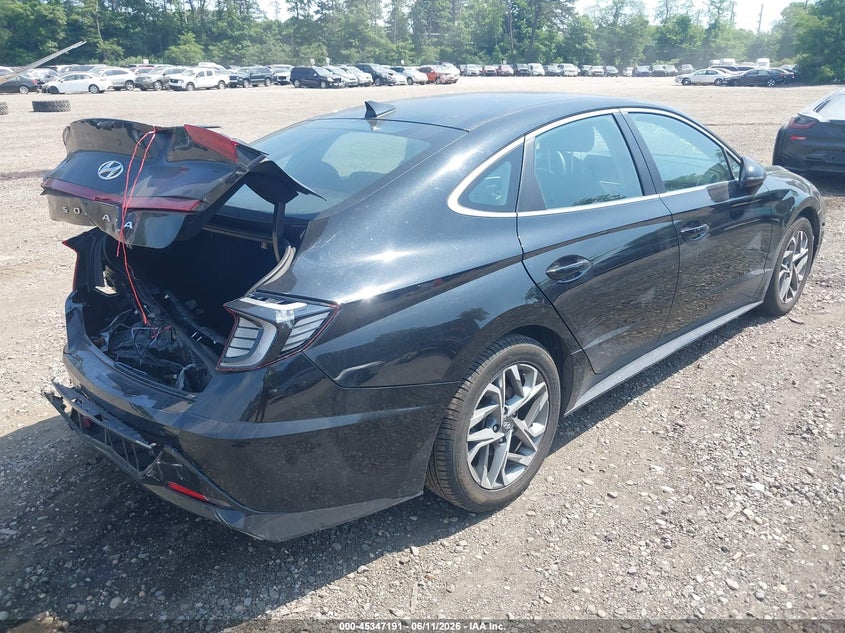 2022 Hyundai Sonata VIN KMHL64JA7NA210635 IAAI salvage auction — REAR END, Mv-907A (New York), sold $25 on 2026-07-28 (photo 4)