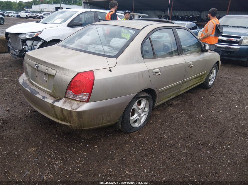 2005 Hyundai Elantra VIN KMHDN46D95U067308 IAAI salvage auction — NORMAL WEAR, Salvage (Ohio), sold $350 on 2026-07-08 (photo 4)