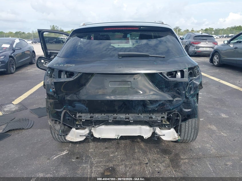 2021 Mercedes-benz Gla-klasse VIN W1N4N4GB4MJ219912 IAAI salvage auction — LEFT SIDE, Salvage Title, sold $7,550 on 2026-07-24 (photo 6)