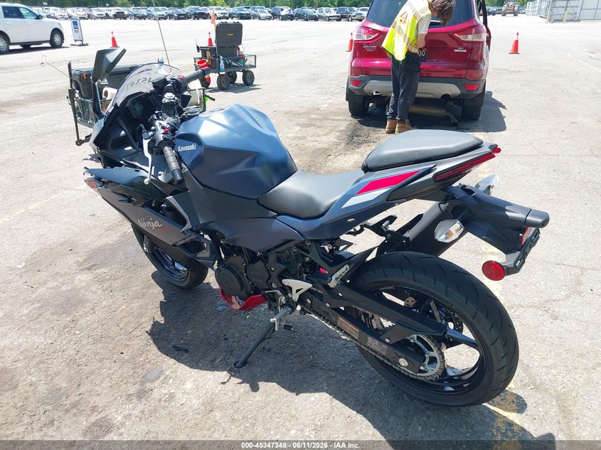 2026 Kawasaki Ninja VIN ML5EXGG19TDA93250 IAAI salvage auction — FRONT END, Scrap (Michigan), sold $1,125 on 2026-07-21 (photo 3)
