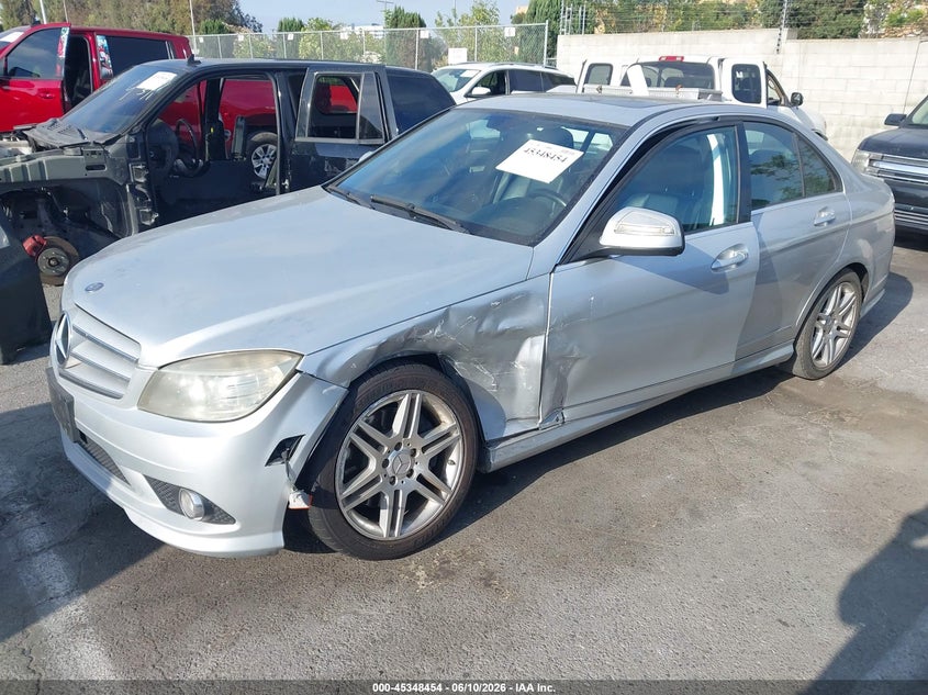 2008 Mercedes-benz C-klasse VIN WDDGF56X18F011229 IAAI salvage auction — LEFT FRONT, Salvage (California), sold $325 on 2026-07-09 (photo 2)