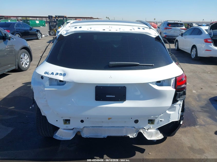 2022 Mercedes-benz Gla-klasse VIN W1N4N4GB2NJ370748 IAAI salvage auction — REAR END, Salvage (Arizona), sold $13,800 on 2026-07-14 (photo 6)
