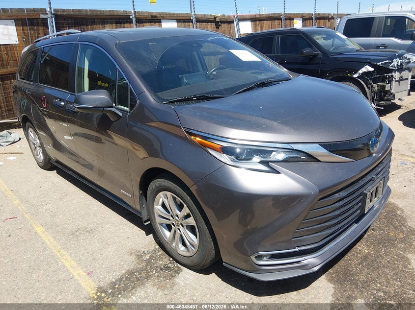 2021 Toyota Sienna VIN 5TDESKFC8MS014101 IAAI salvage auction — REAR END, Salvage (Colorado), sold $14,100 on 2026-07-31 (photo 1)