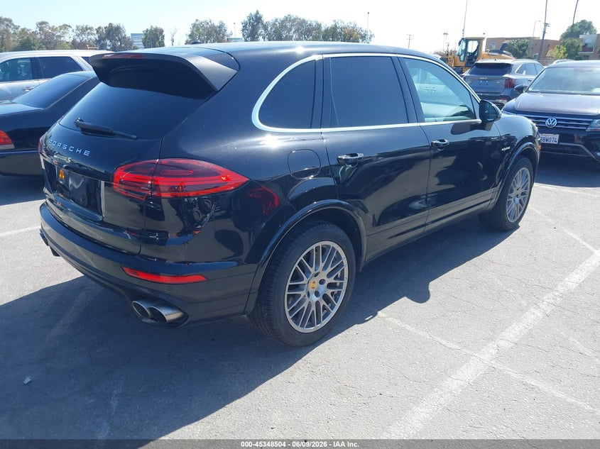 2015 Porsche VIN WP1AE2A27FLA54063 IAAI salvage auction — NORMAL WEAR, Salvage Title, sold $8,000 on 2026-07-09 (photo 4)